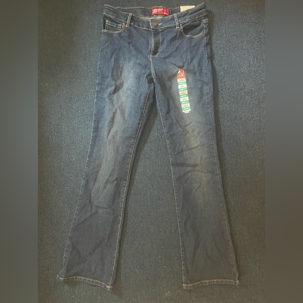 Arizona Jean Company Dark Blue Straight Leg Jeans